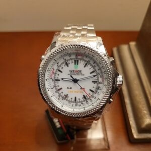 Brand New White Weide Sport LED Men’s Fashion Watch with box